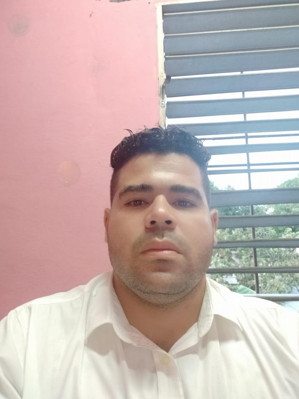 Líder de negocios e inversiones del proyecto en el consejo popular Bueycito, del municipio granmense Buey Arriba. Yanier Enardis Sera Vazquez.