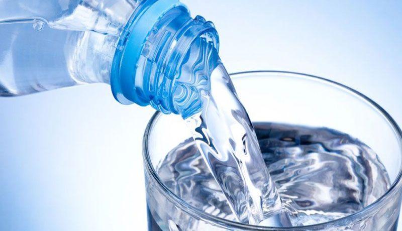 Producto: Agua natural embotellada, 1litro.