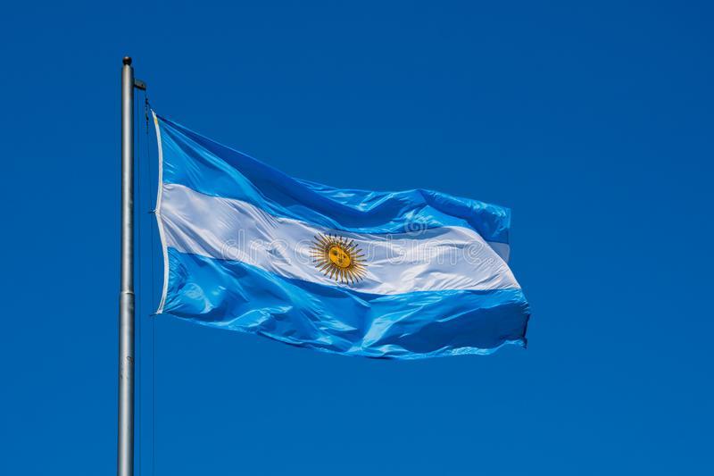 Hoy me llamaron de Argentina.