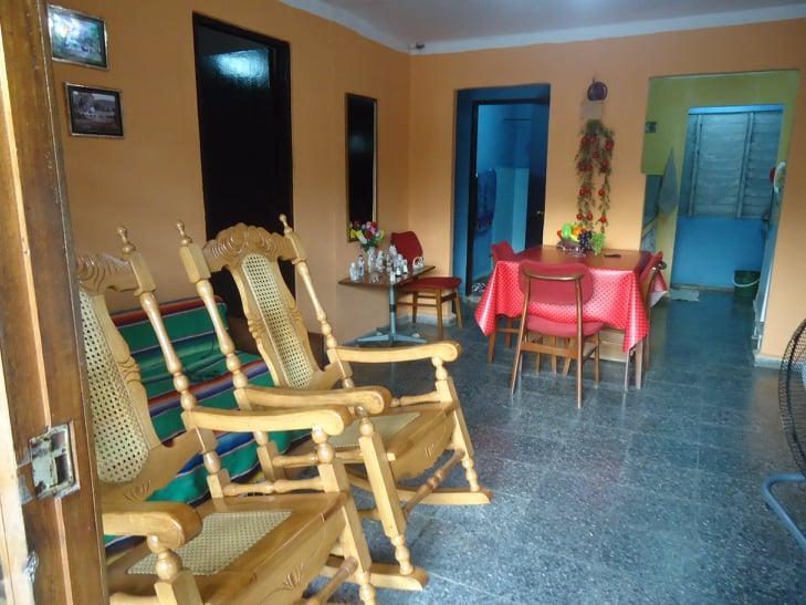Servicio de alojamiento: Pasa el invierno en Cuba, pasa el invierno en mi casa, por tan solo 1000 dólares.