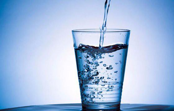 Producto: Agua natural a granel.