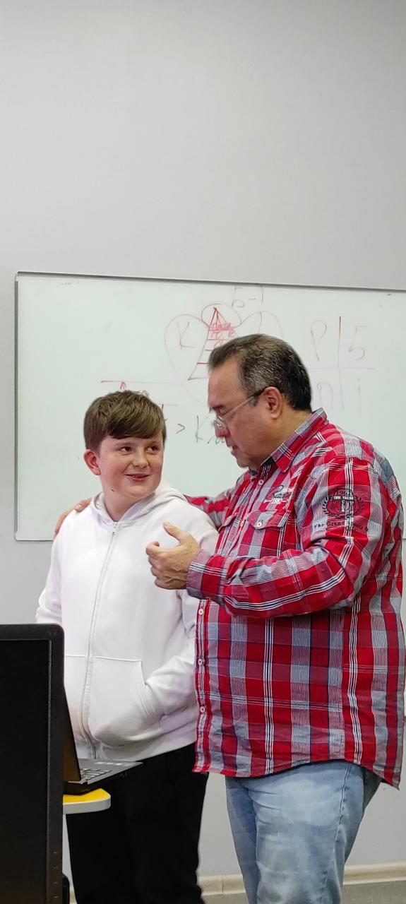 Curso individual de ventas de 22 horas: Cómo vender los cursos de idioma español, para niñas y niños de 5 grado, de habla ucraniana, de la Escuela de Idioma Español "Olga Tsymbala", y ganar no menos de 1000 pesos en cada venta.