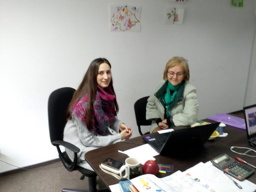 Conviértete en vendedor, de los cursos individuales de idioma español, para mujeres mayores, de la escuela de idioma español "Olga Tsymbala".